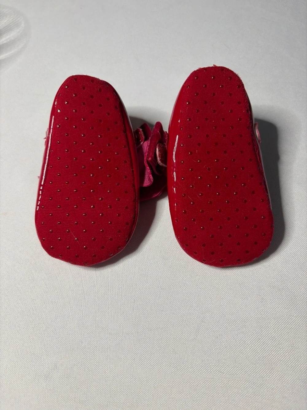 Red Patten faux Leather Baby Shoes with Bow size 6 to 9 months